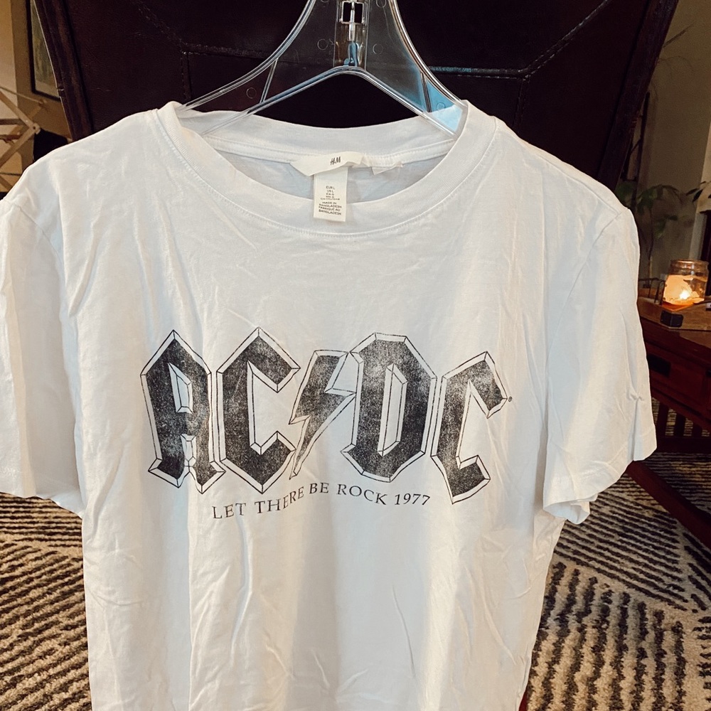 AC DC H&M shirt